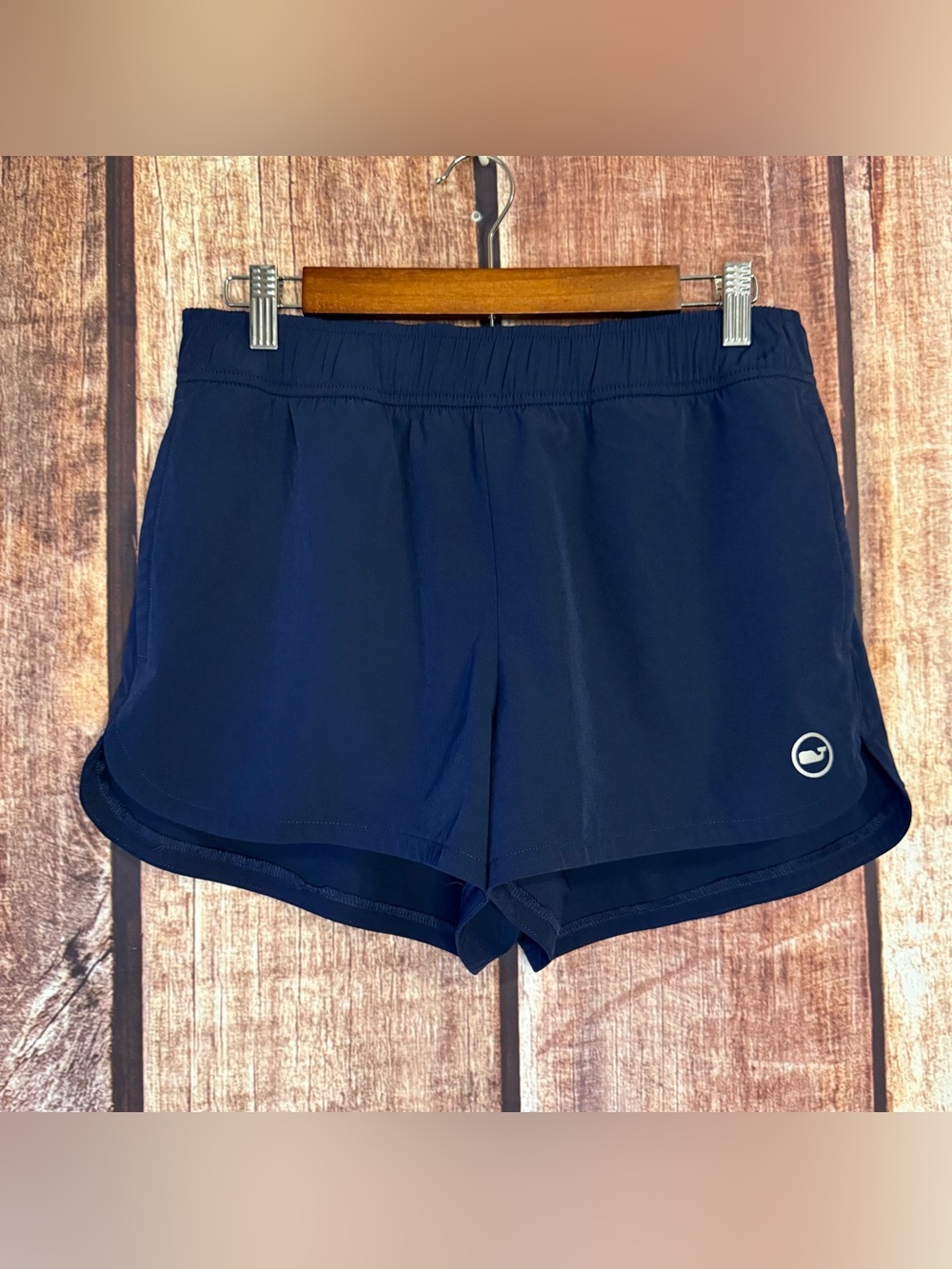 Vineyard Vines performance Navy Athletic Shorts with Logo